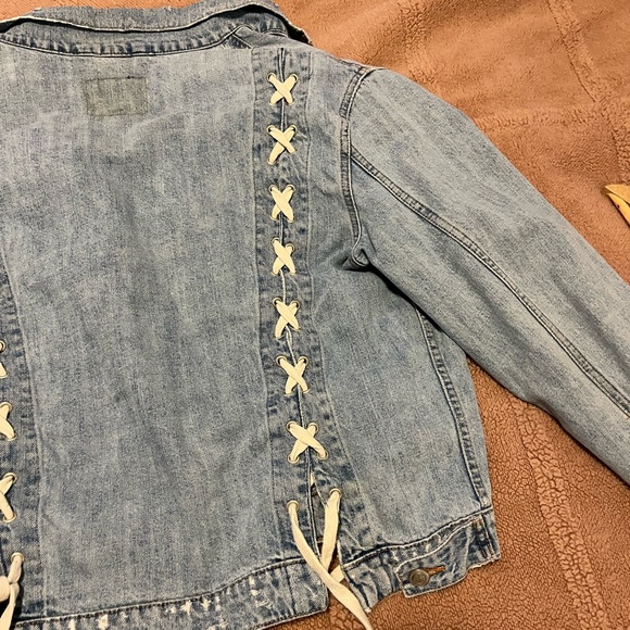 Zara Distressed Tie back jean jacket - Picture 11 of 11